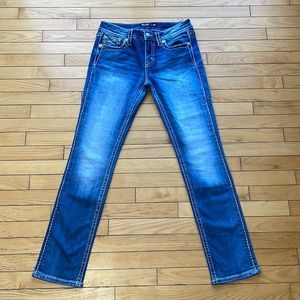 Miss Me jeans straight leg size 29. Excellent condition. Smoke free home